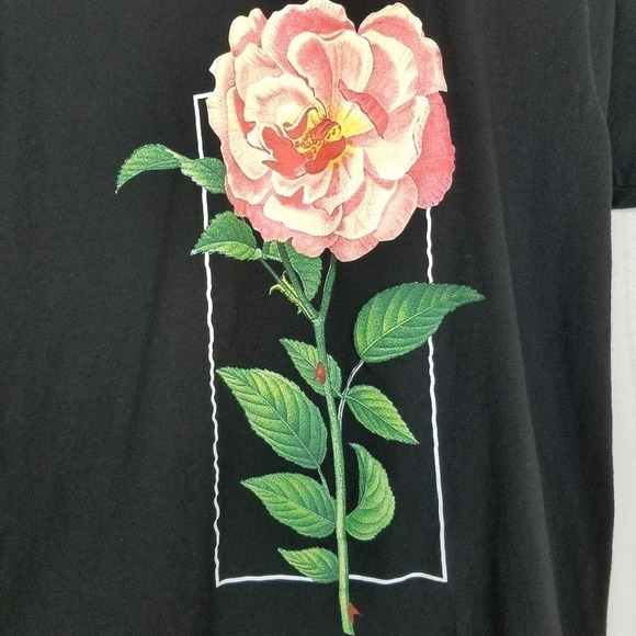 Shawn Mendes The Tour 2019 Rose Black Tee Shirt - Picture 3 of 5